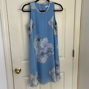 Floral shift dress